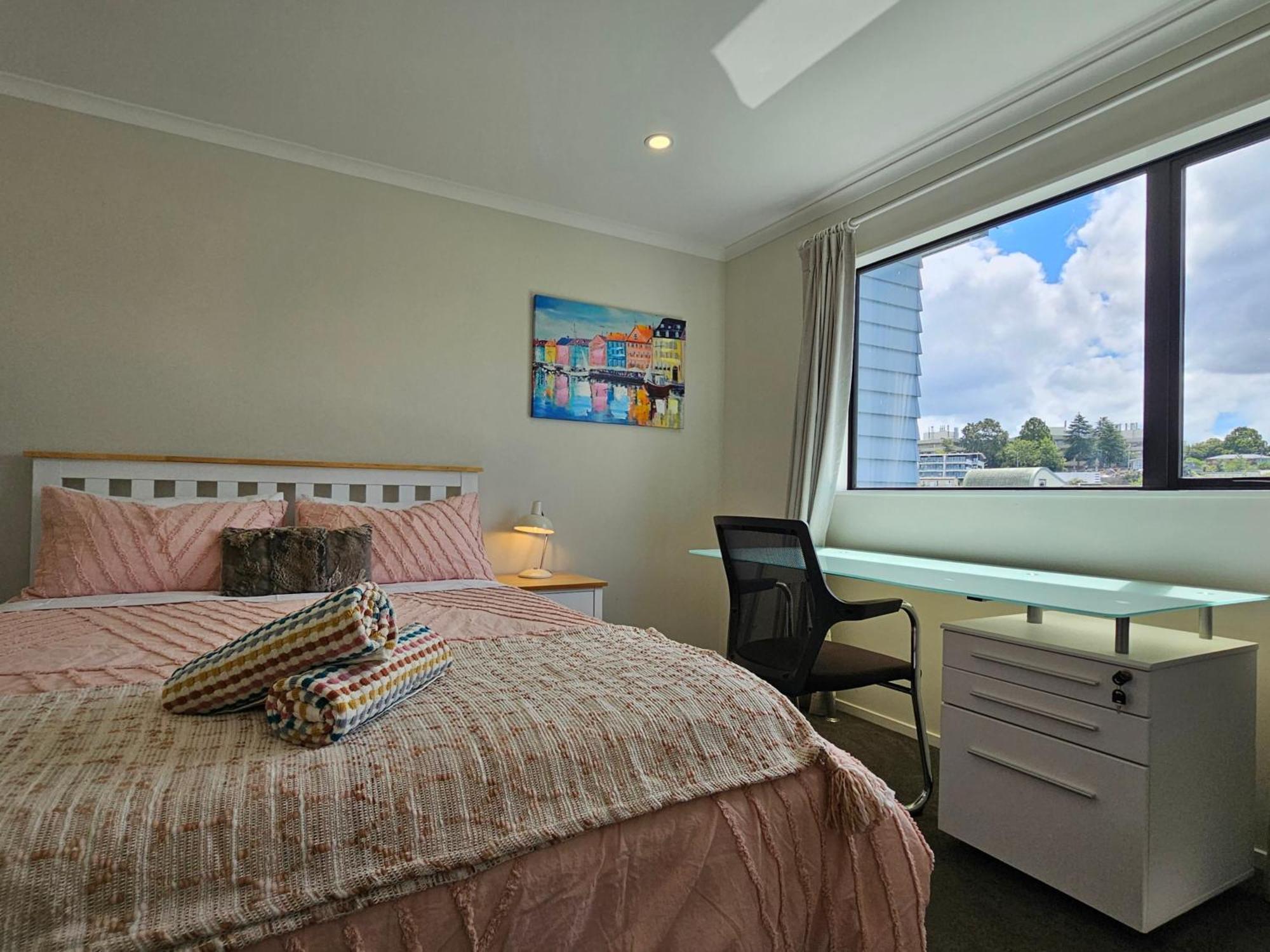 Gazeley Gem Hamilton Exterior foto