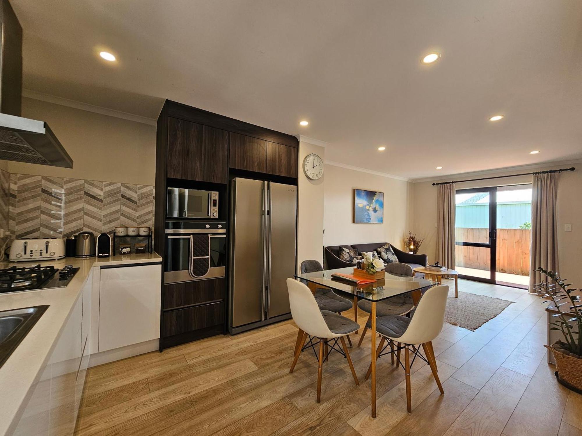 Gazeley Gem Hamilton Exterior foto